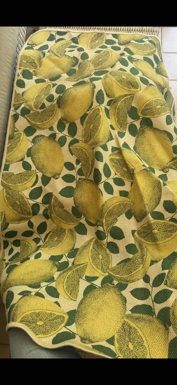 Ruggable Washable Lemon Tufted 3’x5’ Rug - Picture 2 of 3
